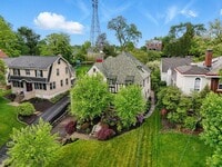 Building Photo - Charming Home - Mt. Lebanon