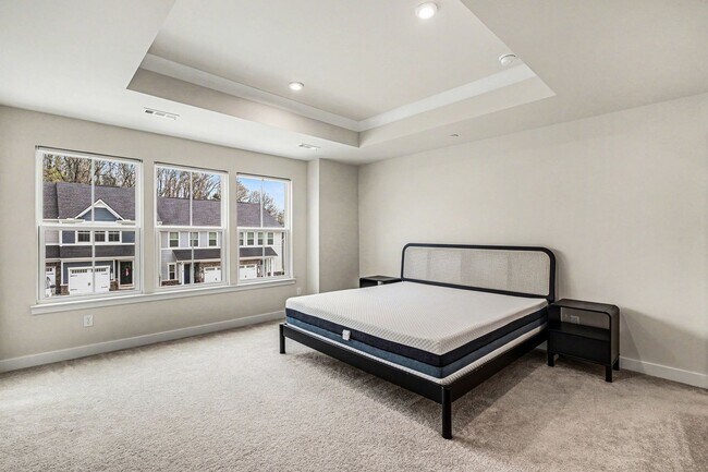 Building Photo - Townhome For Lease - Thompson's station