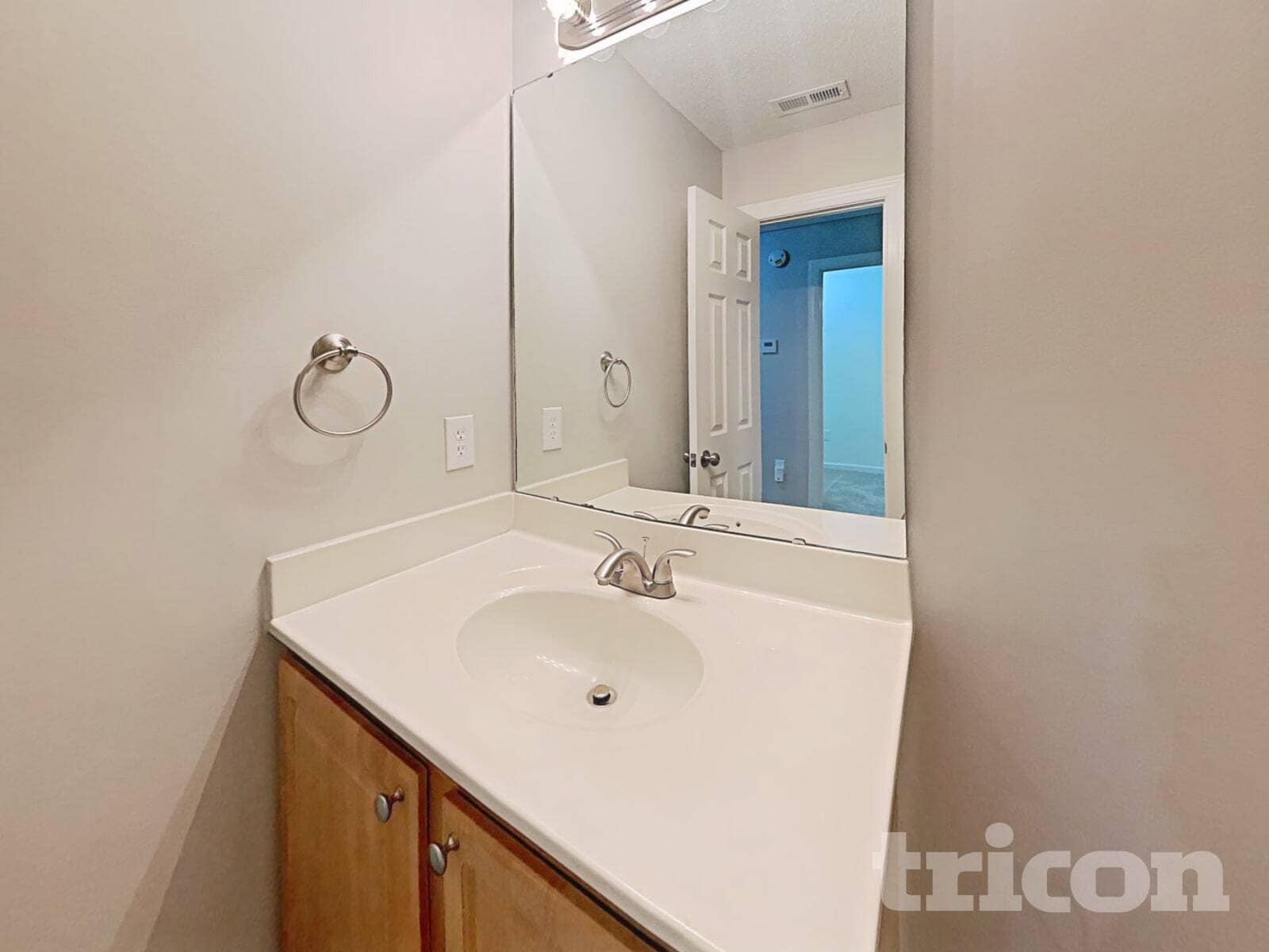 Building Photo - 2941 Ireton Pl