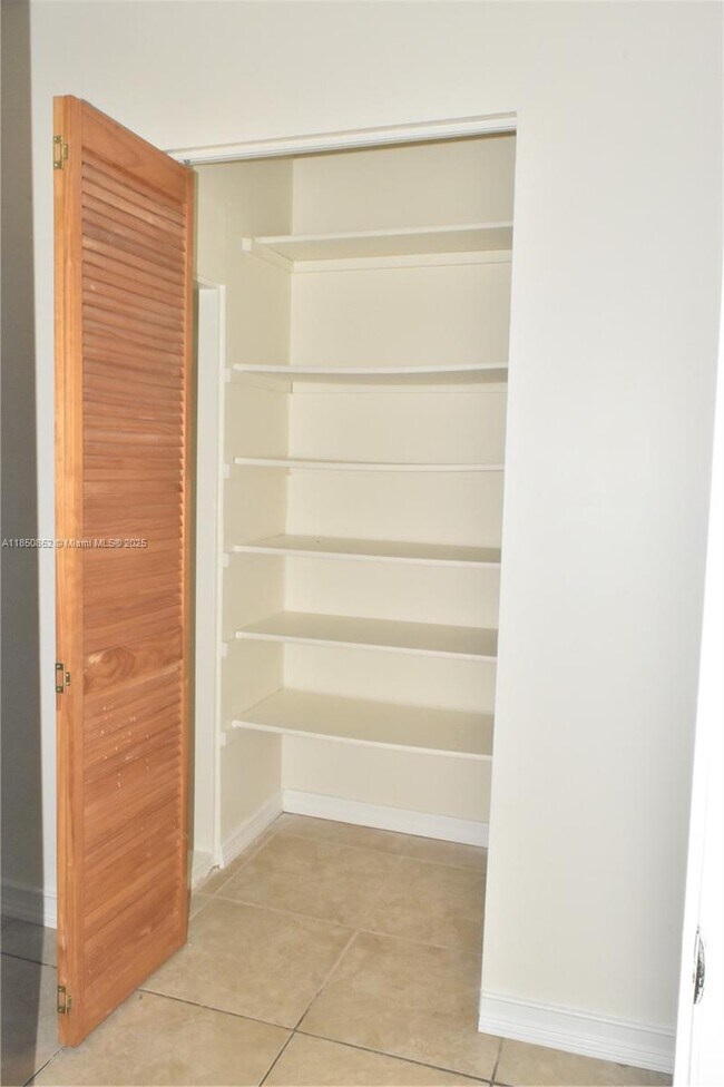 Building Photo - 15476 SW 85th Ln