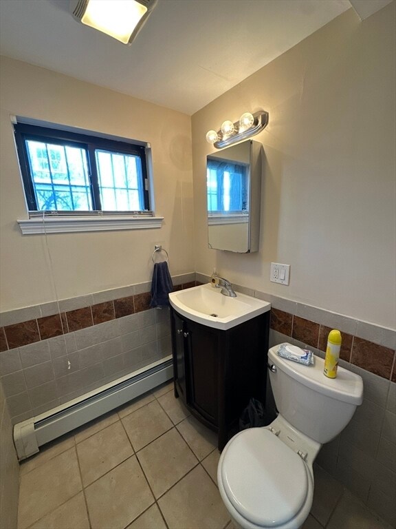 Building Photo - 435 Walnut Ave