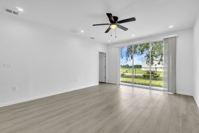 Building Photo - 2535 Slim Haywood Ave