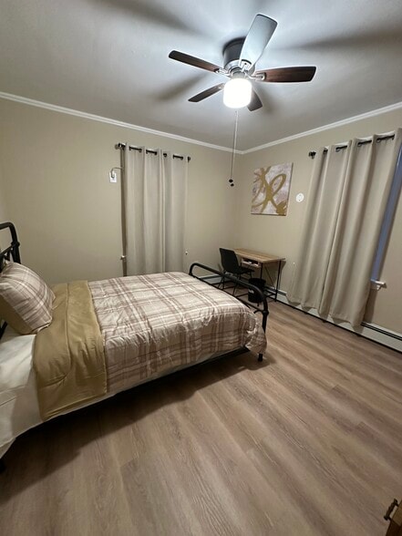 2E - 21 Radcliffe Ave