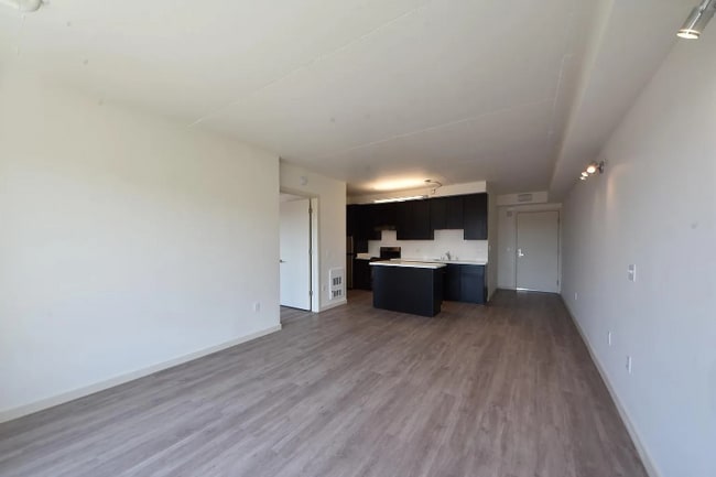 Building Photo - 480 Potrero Ave