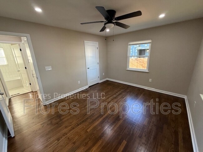 Building Photo - 3181 Gerbert Rd