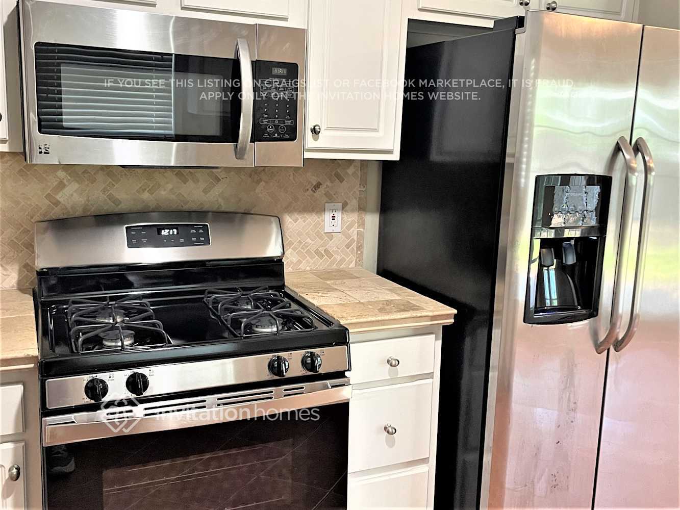 Building Photo - 521 Oak Vista Ct