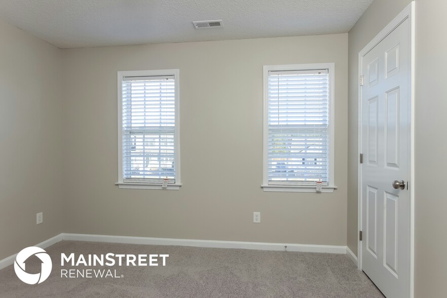 Building Photo - 98 Beadle Ct