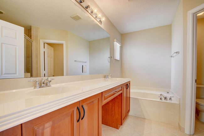 Building Photo - 7318 Briella Dr