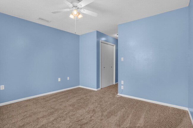 Building Photo - 10 Carie Way