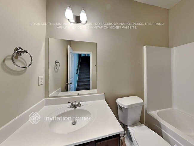 Building Photo - 856 Blind Brook Cir