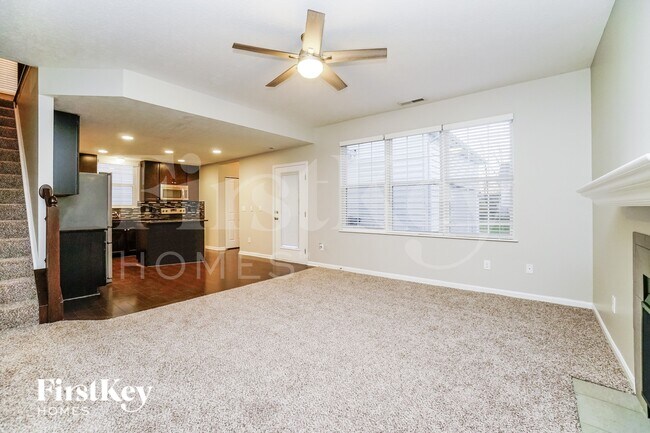 Building Photo - 4015 Peregrine Pass Dr