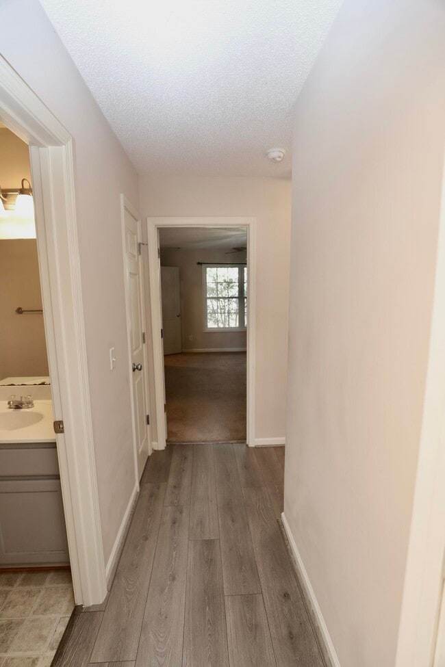 Building Photo - 2605 Turningleaf Ln