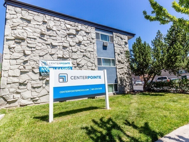 Building Photo - 562 N 200 E