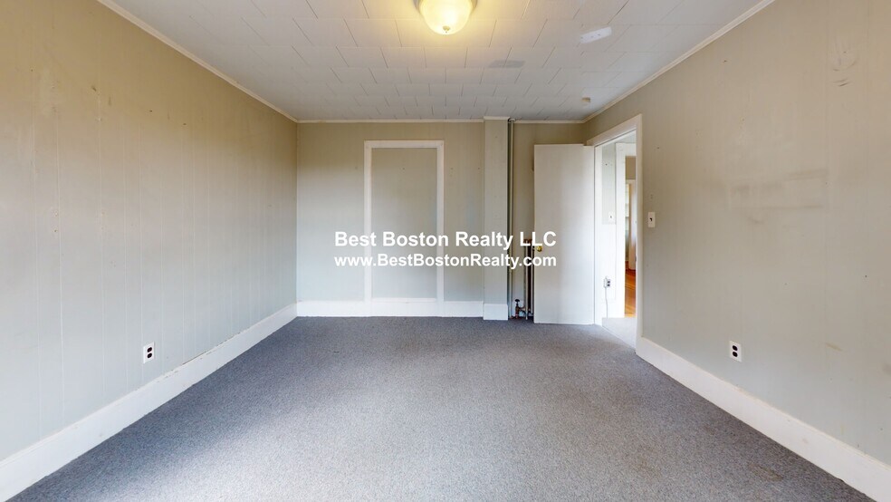 Building Photo - 106 Highland Ave