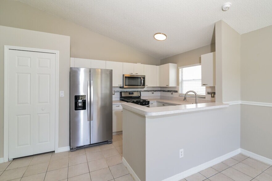 Building Photo - 305 Windford Ct