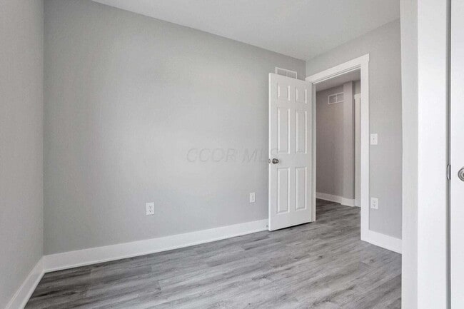 Building Photo - 1779 Parsons Ave