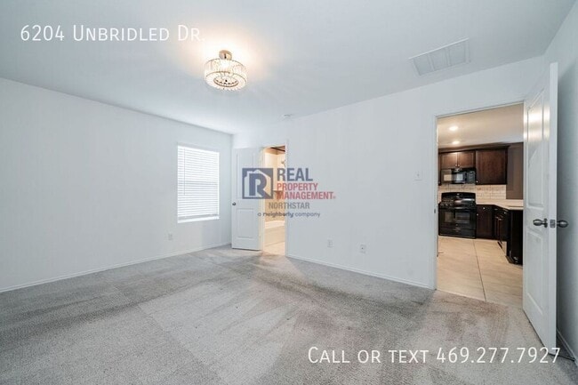 Building Photo - 6204 Unbridled Dr