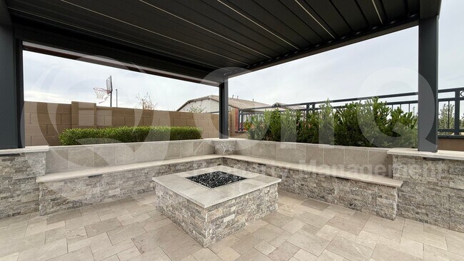 Building Photo - 5840 S Delaware St