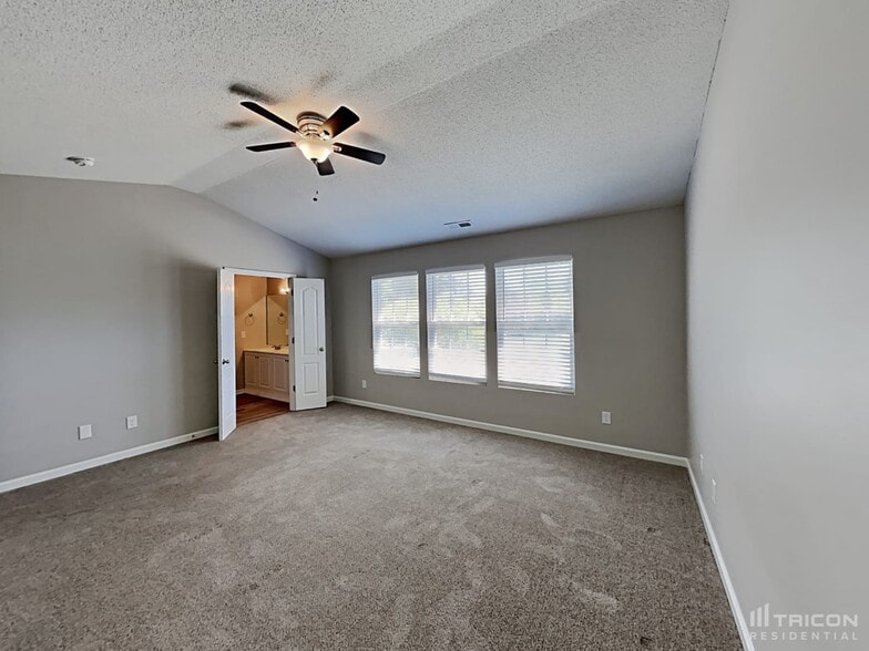Building Photo - 2801 Trassacks Dr
