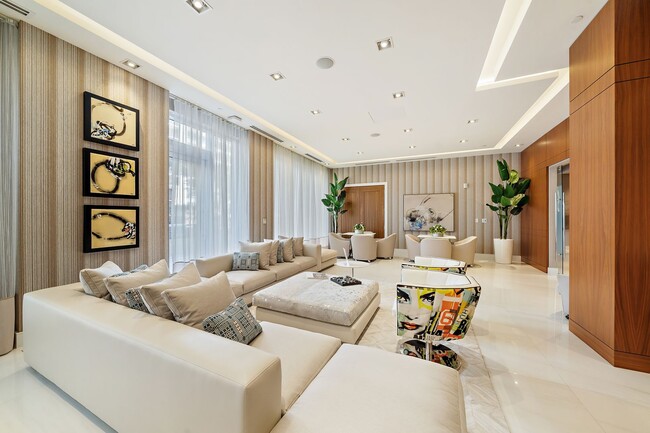 Building Photo - Vistablue Ultra Luxury Oceanfront Condo. 3 bed 3 bath. Singer Island.