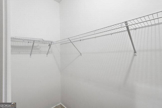 Building Photo - 163 Brad St