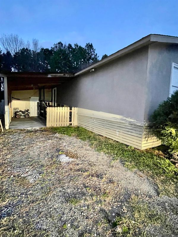 Building Photo - 3 Concord Loop