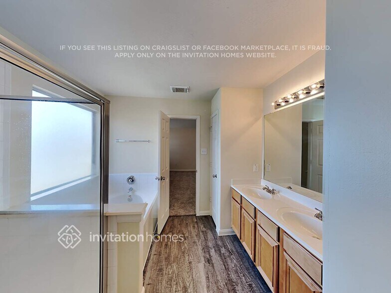 Building Photo - 19110 Deep S Ct