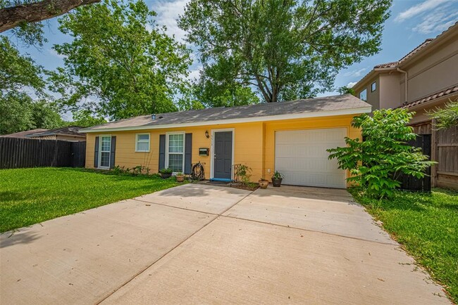 Building Photo - 5513 Fairdale Ln