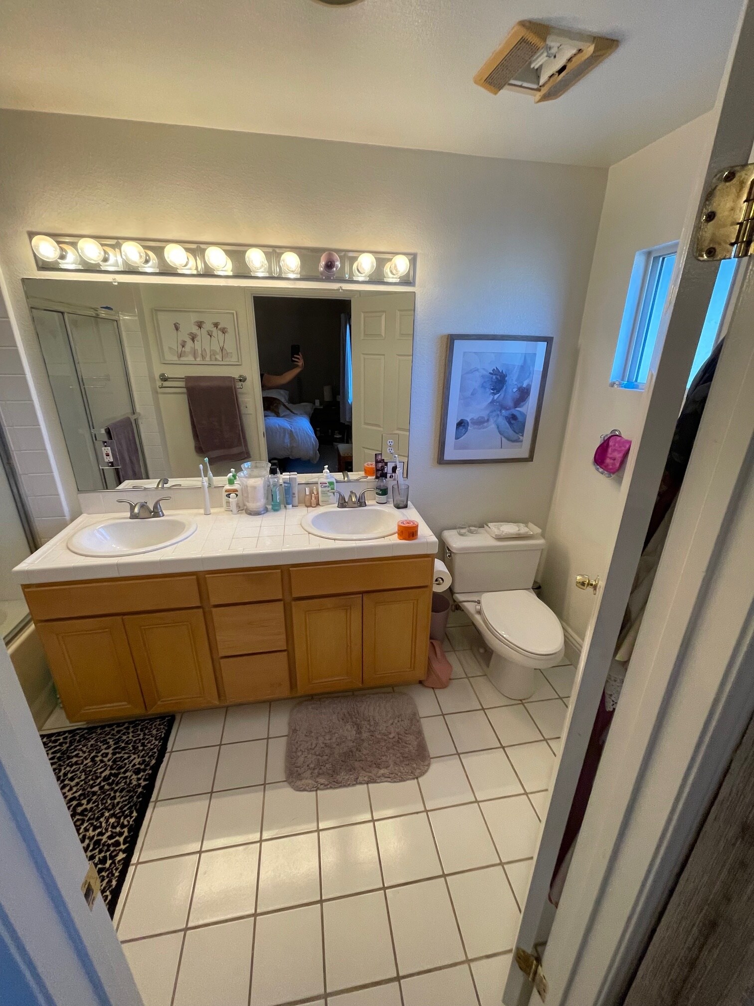 Primary Bathroom - 4600 Don Lorenzo Dr