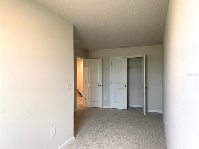 Building Photo - 8850 Ginko Run