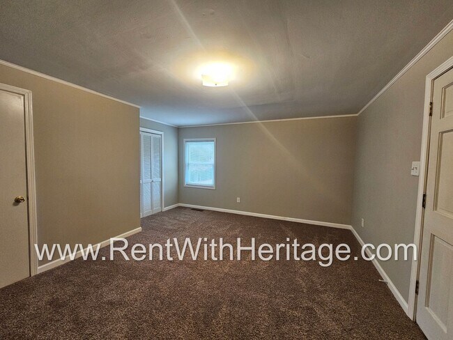 Building Photo - WOW!!!..GRANPA'S BUNGALOW /AWESOME RANCH HOME/ NATURE LOVER'S DREAM / GREAT LOCATION