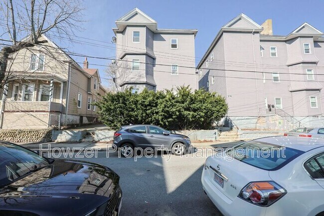 Building Photo - 87 Myrtle St