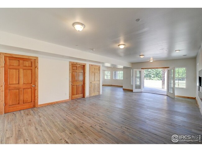 Building Photo - 6820 Willow Vista Ct