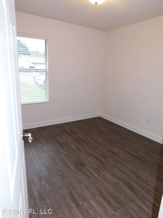 Building Photo - 2 br, 1 bath House - 52 Assana Ct