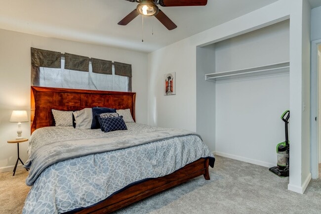 Building Photo - Chic 3 Bedroom in Caprock