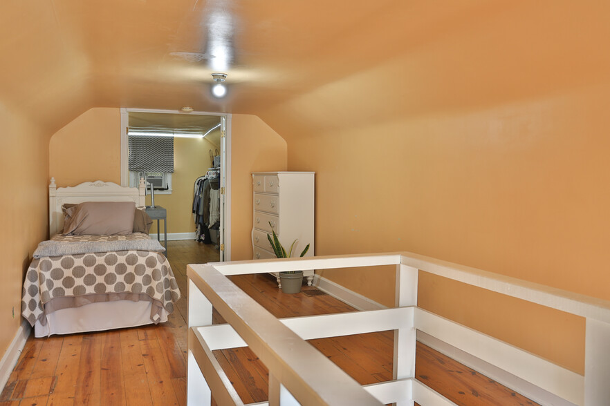 Upstairs Bedroom/Large Closet/Office Space - 608 Merwin Ave