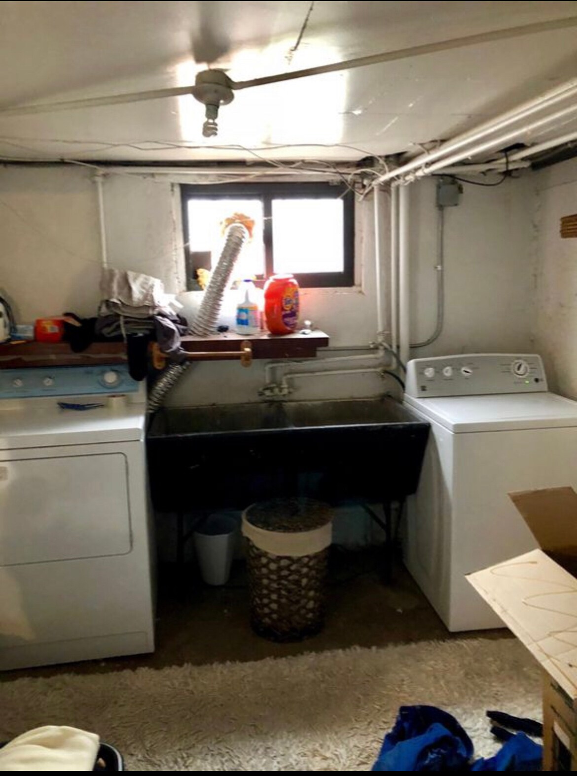 Building Photo - 2621 N Columbine St