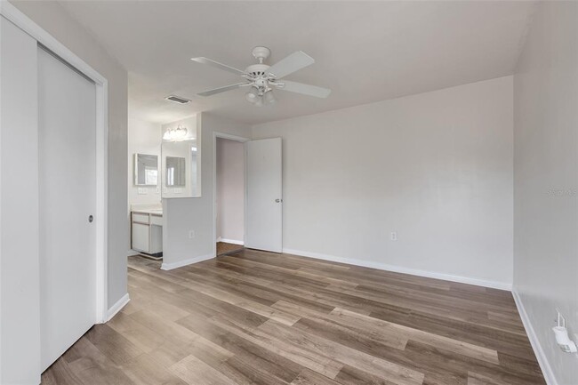 Building Photo - 3112 S Semoran Blvd