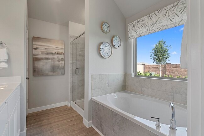 Building Photo - 21110 Bella Coral Dr