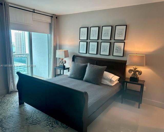 Building Photo - 950 Brickell Bay Dr