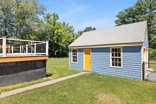 Building Photo - 34 Ricard St