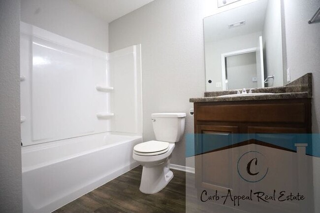 Building Photo - Beautiful 4 bed, 2 bath home - Nettleton!!