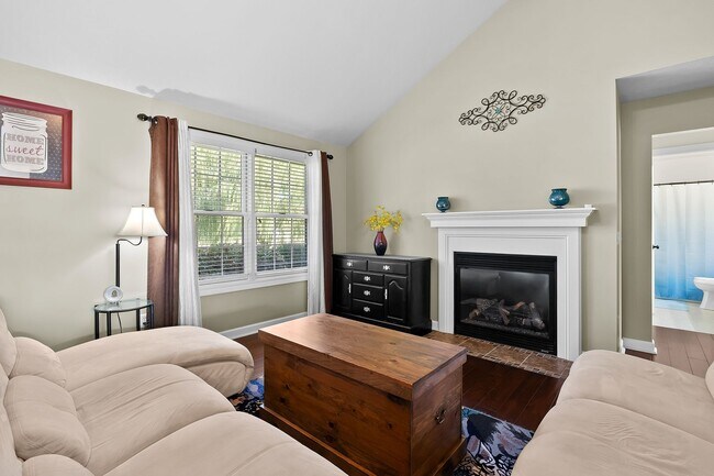 Building Photo - Four bedroom ranch style home in Mattawan!