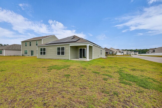Building Photo - 233 Caribbean Village Dr