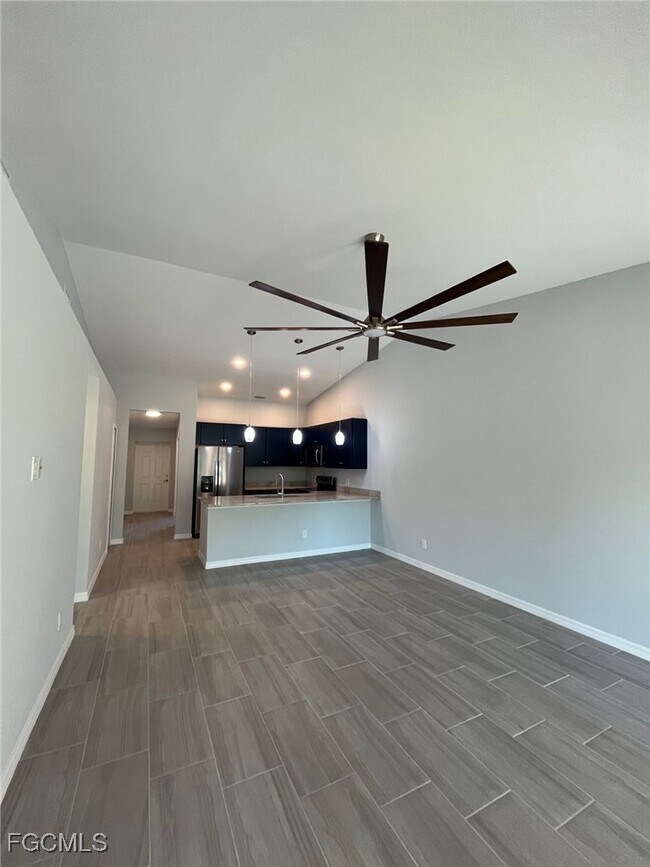 Building Photo - 5637 Genesee Pkwy