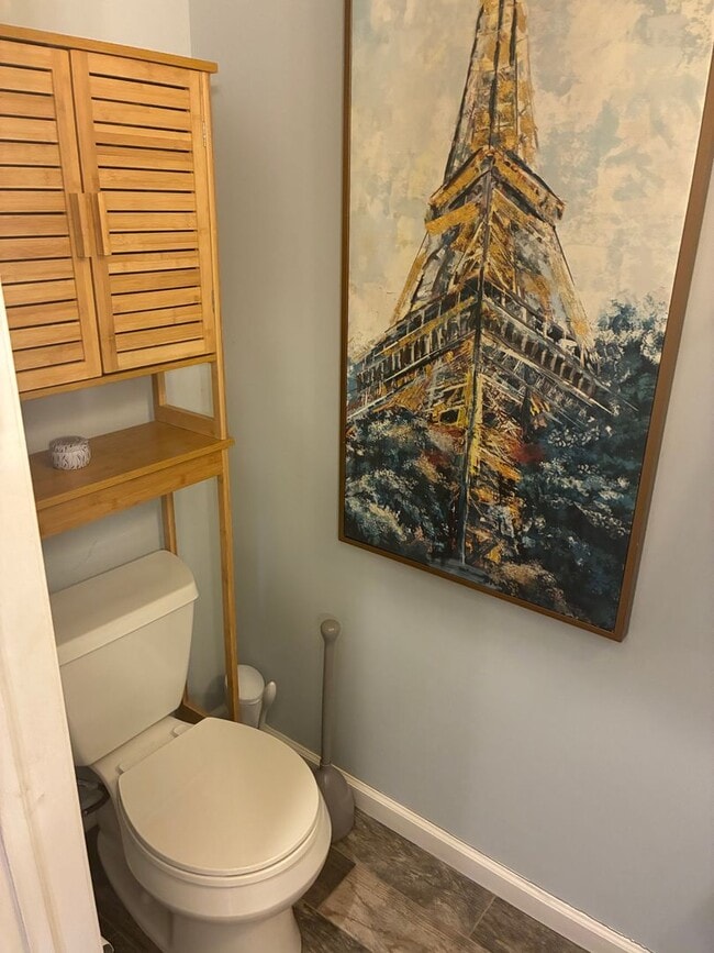 Building Photo - SPACIOUS LAWRENCEVILLE 3 BED 2.5 BATH! PERFECT LOCATION!