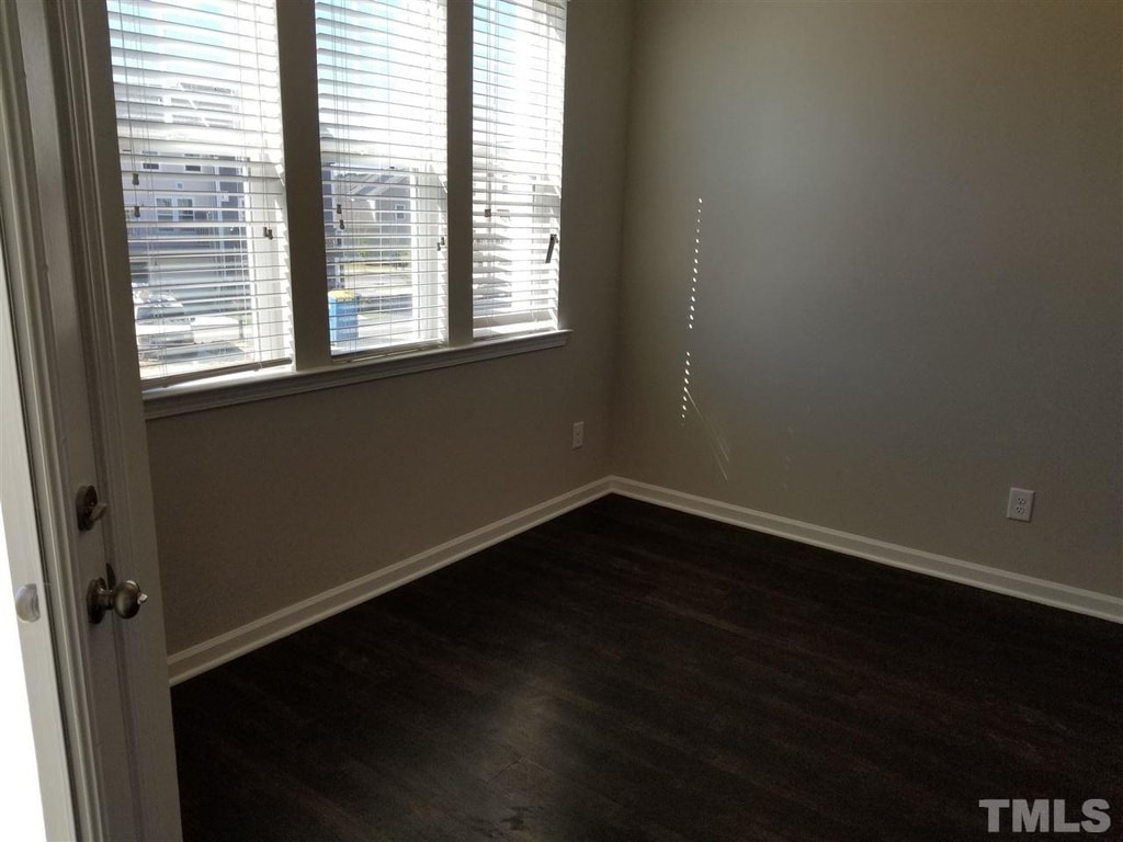 Dinette - 6647 Perry Creek Rd