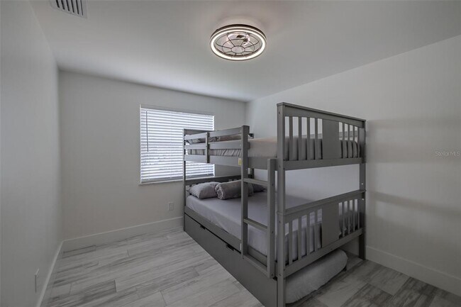 Building Photo - 23700 Lake Hills Dr