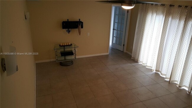 Building Photo - 8137 S Coral Cir