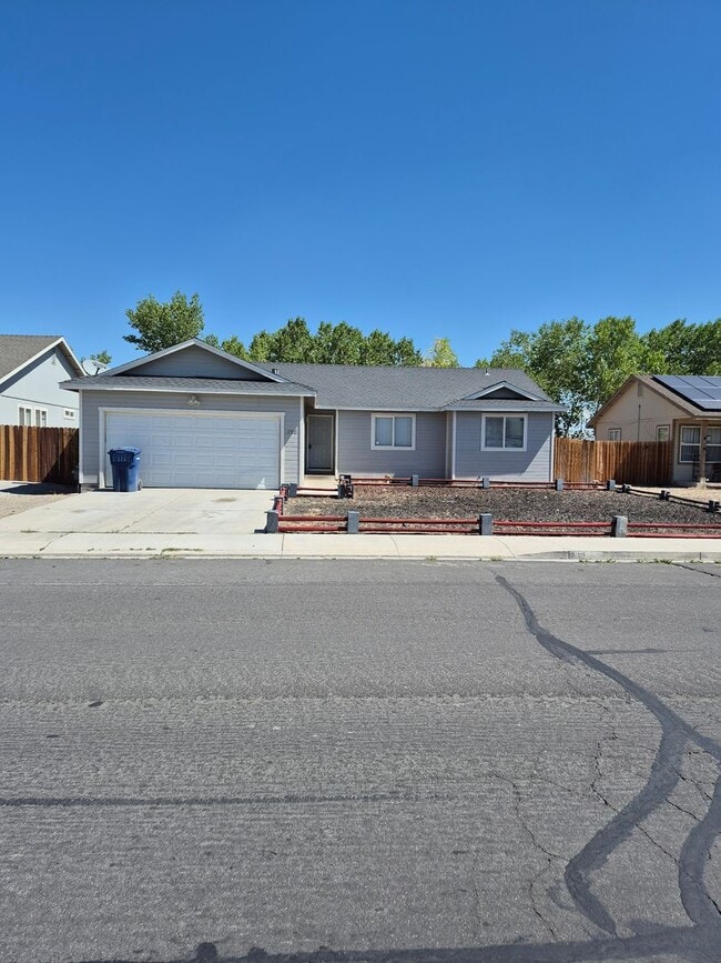 Building Photo - 290 Emigrant Way